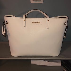 Michael Kors Tote